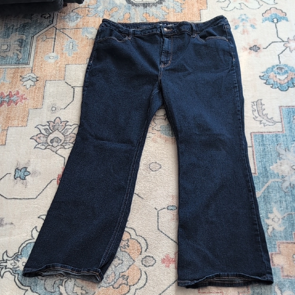 💕3/$25💕Old  Navy Women's Dark Blue Bootcut Jeans